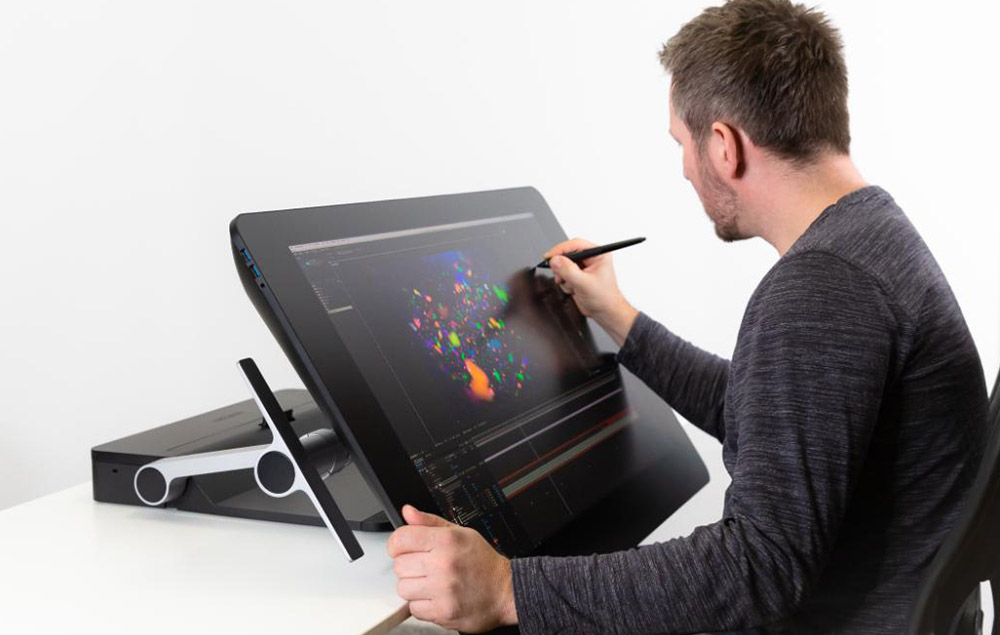 Ergo Stand Vs Flex Arm (plus Alternatives) for Cintiq Pro